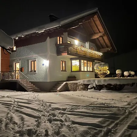Ferienwohnung Renate Hubner Gosau Exterior photo